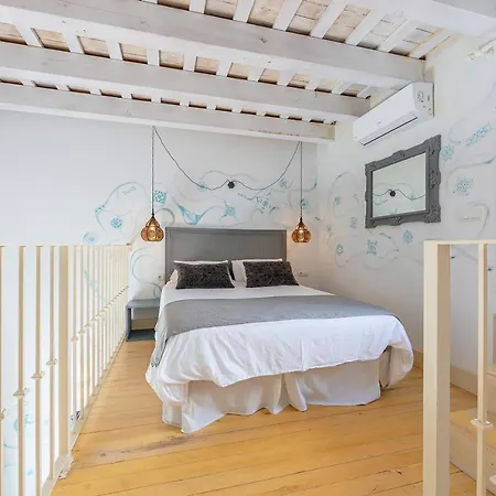 La Casa De La Favorita Hotel